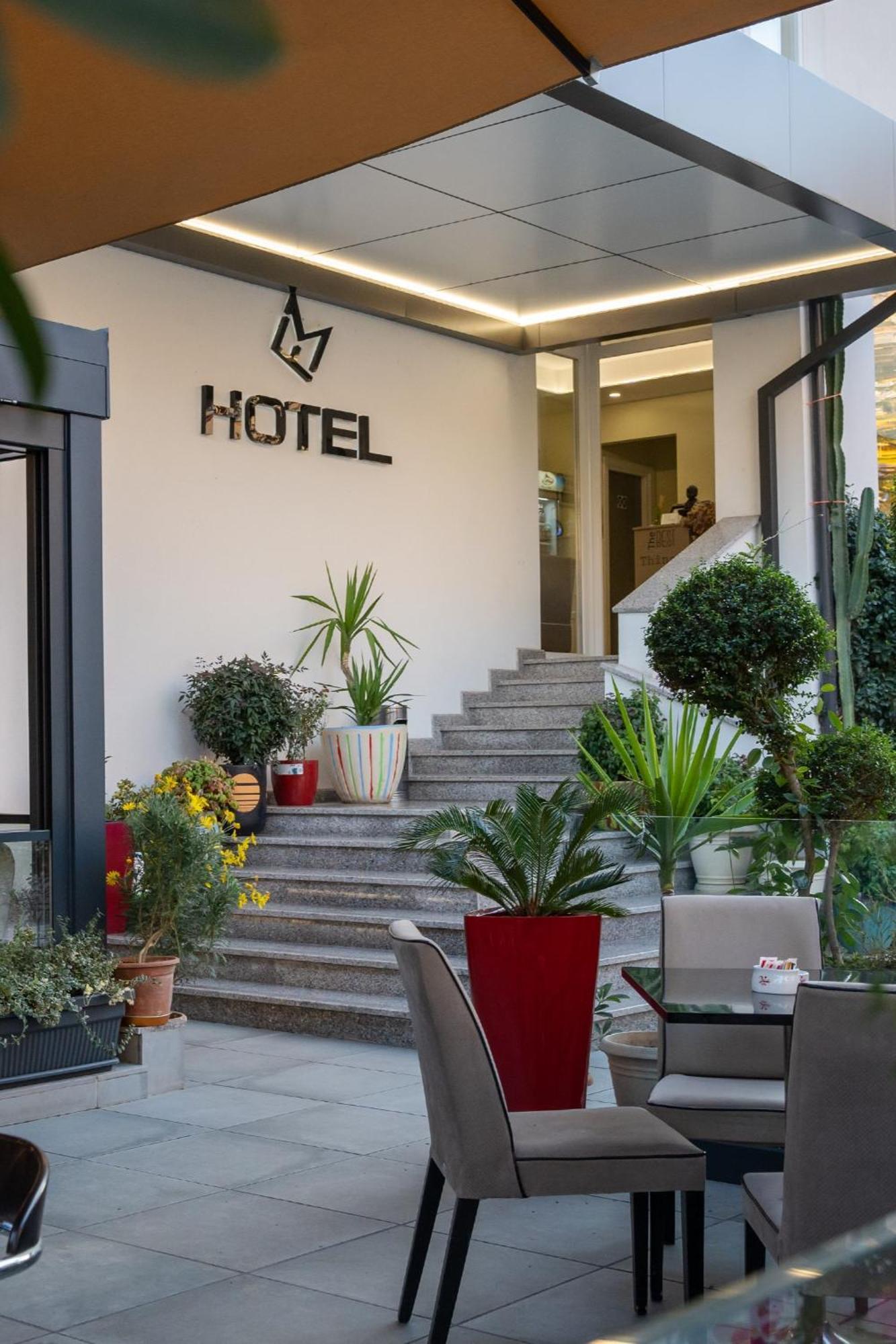 F&M Hotel 2 Tirana Exterior foto