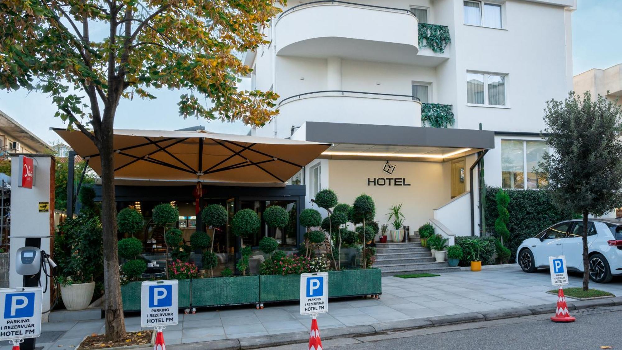 F&M Hotel 2 Tirana Exterior foto